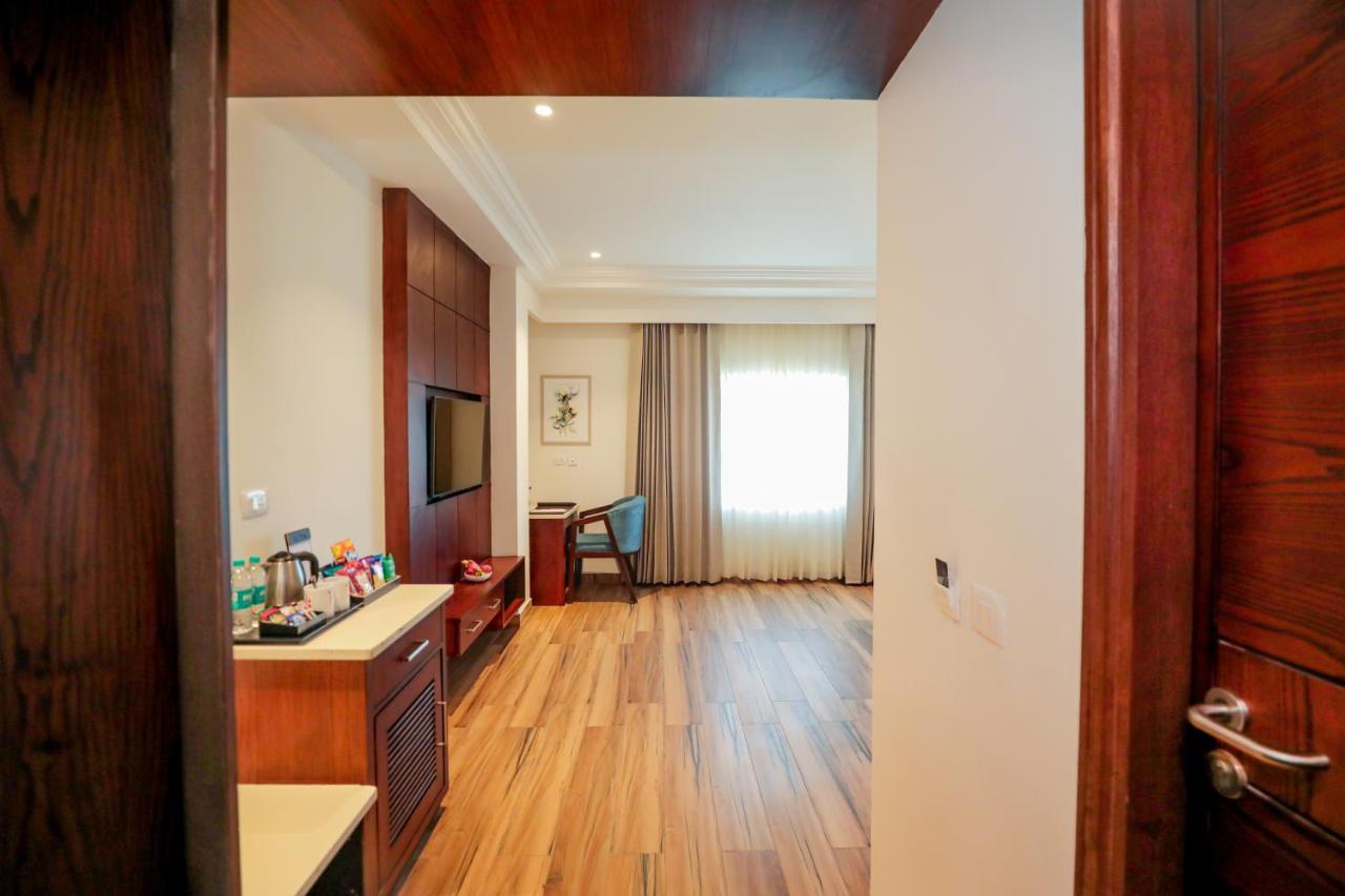 Regenta Place Phagwara By Royal Orchid Hotels Limited Bagian luar foto
